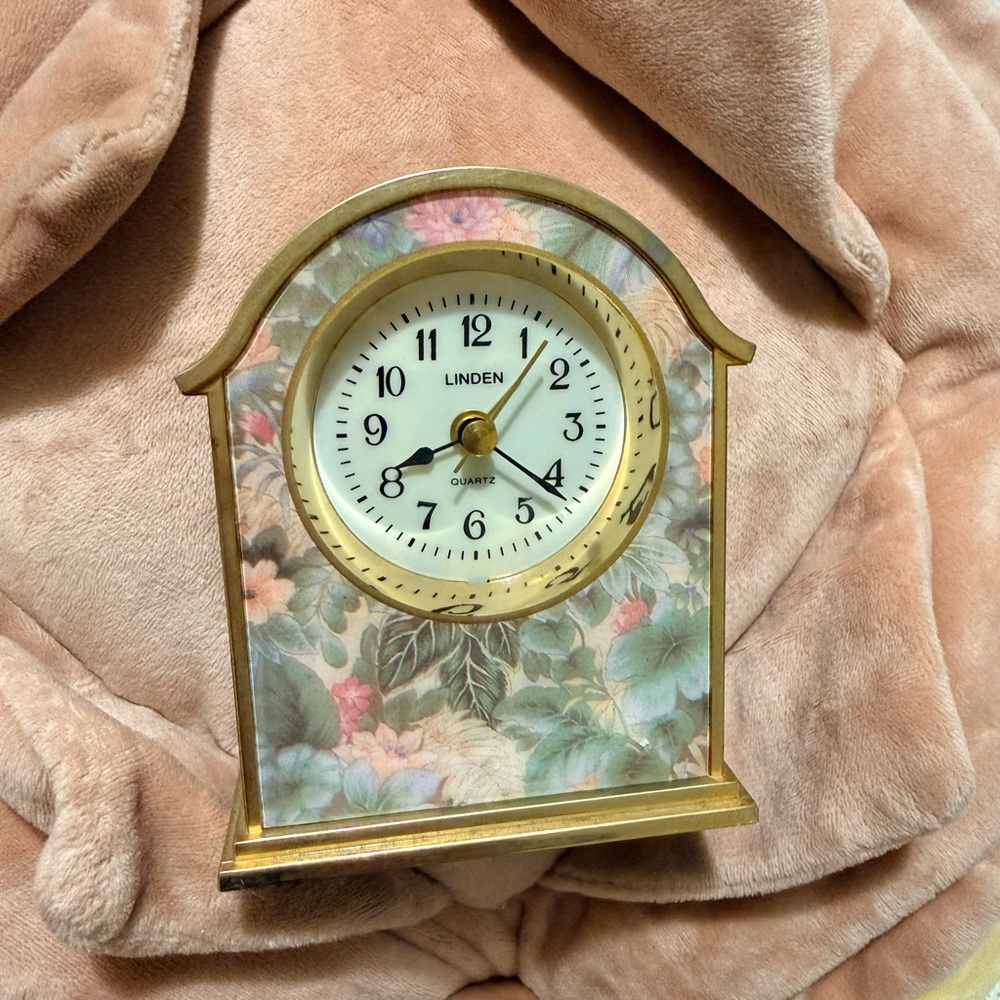 Linden Gold Floral Mantel Clock with Pastel Accents